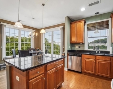6214 Brookhaven Ct - Photo Thumbnail 1