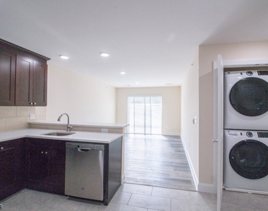 1664 Stuyvesant Ave - Photo Thumbnail 7
