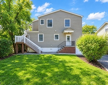 14 Locust St 2nd Floor - Photo Thumbnail 19