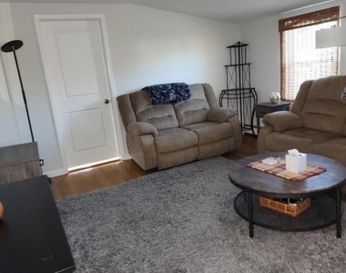 5 South St - Photo Thumbnail 5