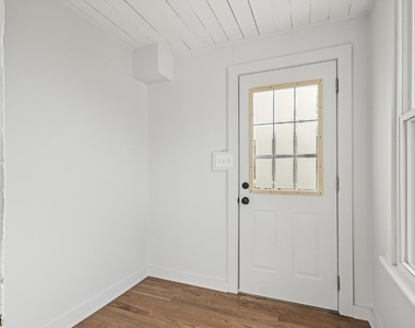 171 S Bridge St - Photo Thumbnail 18