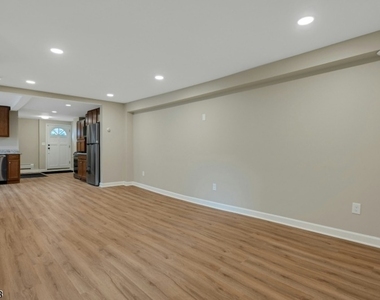 127 Boonton Ave - Photo Thumbnail 7