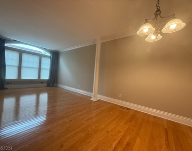 225 Sherman Ave - Photo Thumbnail 2