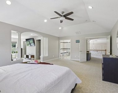 11 Valley Wood Dr - Photo Thumbnail 26