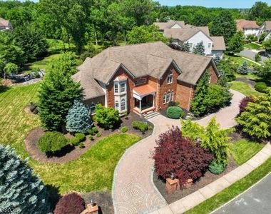 11 Valley Wood Dr - Photo Thumbnail 43