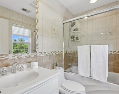 11 Valley Wood Dr - Photo Thumbnail 24