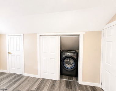 936 Stuyvesant Ave 3rd Fl - Photo Thumbnail 7