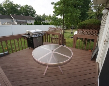 675 Raritan Rd - Photo Thumbnail 20