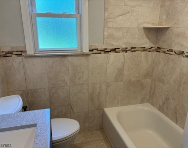 937 South Ave W - Photo Thumbnail 8