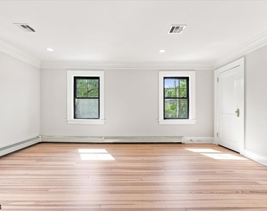 70 Main St - Photo Thumbnail 19