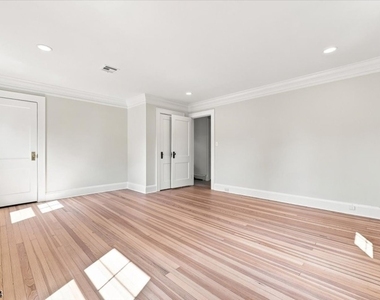 70 Main St - Photo Thumbnail 18