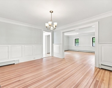 70 Main St - Photo Thumbnail 15