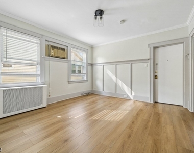 378 Boyden Ave - Photo Thumbnail 4
