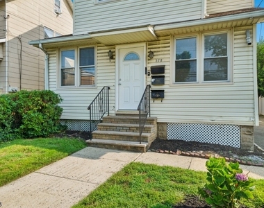 378 Boyden Ave - Photo Thumbnail 1