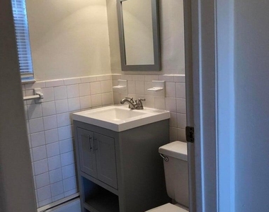 400 Sairs Avenue - Photo Thumbnail 2