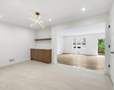 108 Neptune Avenue - Photo Thumbnail 10
