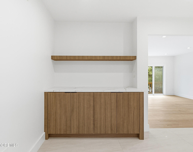 108 Neptune Avenue - Photo Thumbnail 11
