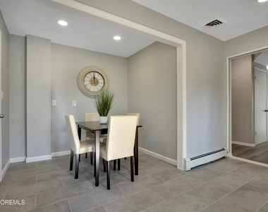 245 Brighton Avenue - Photo Thumbnail 7