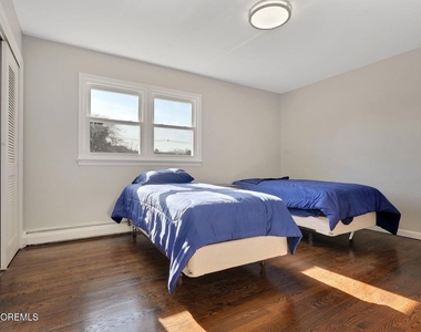 245 Brighton Avenue - Photo Thumbnail 19