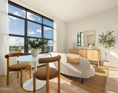 1150 Kingsley Street - Photo Thumbnail 3