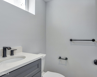 769 Cliffwood Avenue - Photo Thumbnail 19