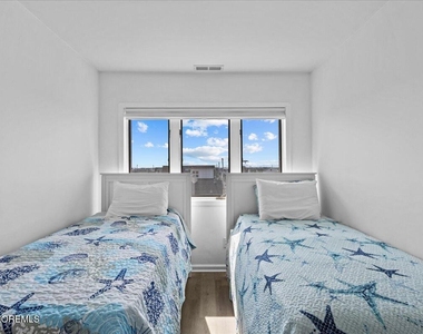 30 Dune Terrace - Photo Thumbnail 17