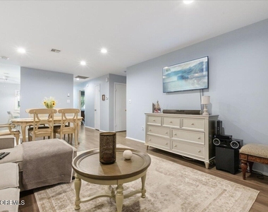 173 Amberly Drive - Photo Thumbnail 10