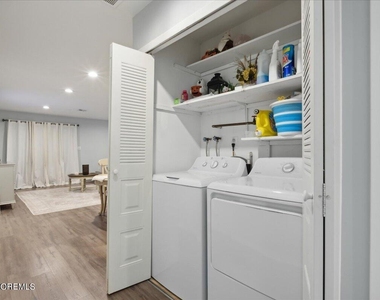 173 Amberly Drive - Photo Thumbnail 38