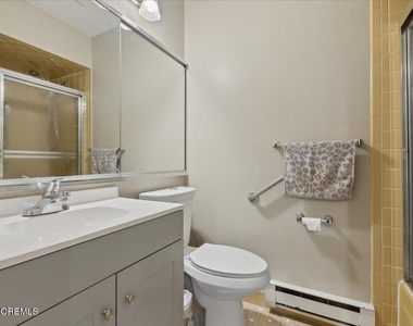 173 Amberly Drive - Photo Thumbnail 17