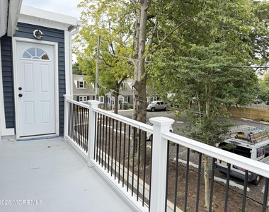 168 Chelsea Avenue - Photo Thumbnail 11