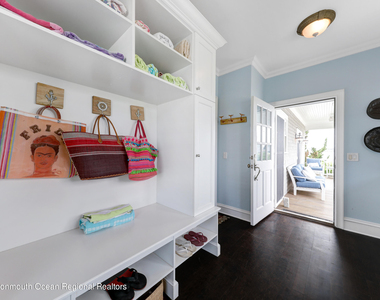 306 Old Bridge Street - Photo Thumbnail 10