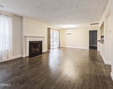 11 Boise Court - Photo Thumbnail 1