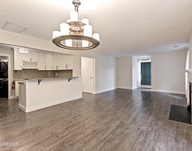 11 Boise Court - Photo Thumbnail 2