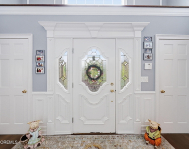 32 Wesley Court - Photo Thumbnail 5