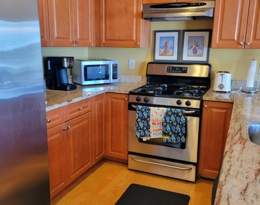 27 Broadway - Photo Thumbnail 2