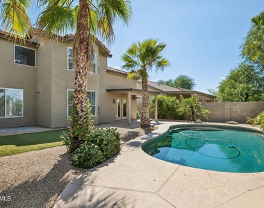 4224 E Maya Way - Photo Thumbnail 46