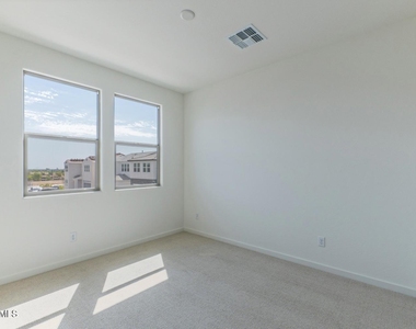 11586 N Fredericksburg Street - Photo Thumbnail 20