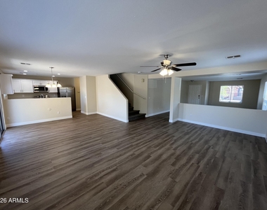 17049 W Marshall Lane - Photo Thumbnail 4