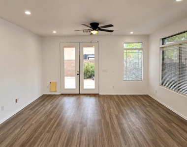 778 S Jesse Street - Photo Thumbnail 2