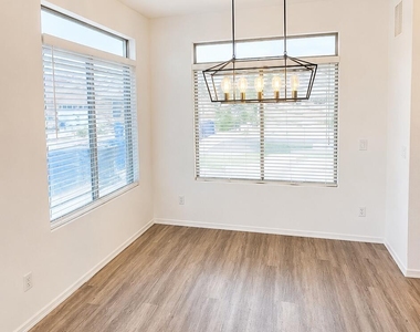 778 S Jesse Street - Photo Thumbnail 3