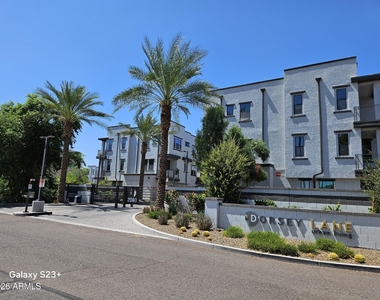 2090 S Dorsey Lane - Photo Thumbnail 1