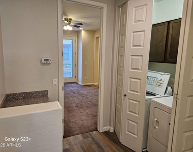 2090 S Dorsey Lane - Photo Thumbnail 19