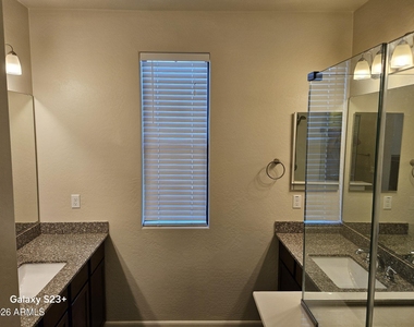 2090 S Dorsey Lane - Photo Thumbnail 29