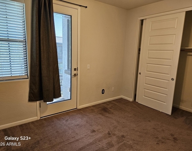 2090 S Dorsey Lane - Photo Thumbnail 23