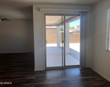 4214 W Winston Drive - Photo Thumbnail 4