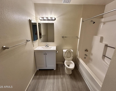 5309 S River Drive - Photo Thumbnail 23