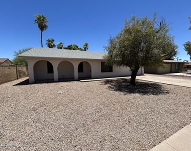 5309 S River Drive - Photo Thumbnail 1