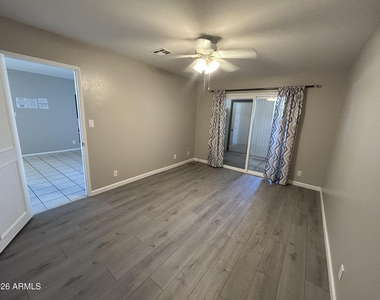 195 N Cottonwood Street - Photo Thumbnail 23