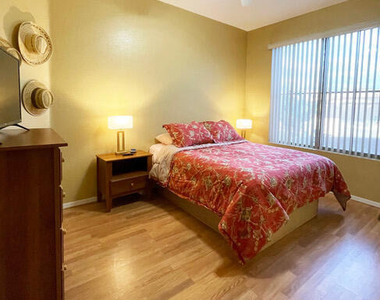 8880 E Red Mountain Lane - Photo Thumbnail 22