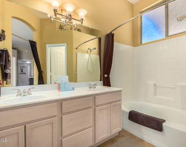 8880 E Red Mountain Lane - Photo Thumbnail 18